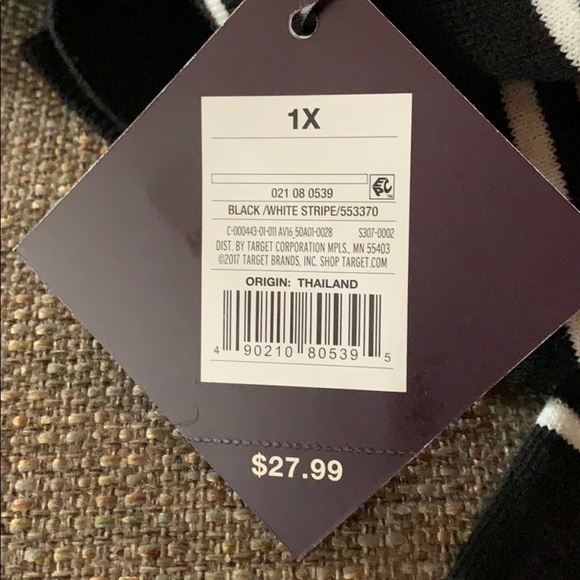 Ava & Viv V Neck Sweater - Picture 5 of 7